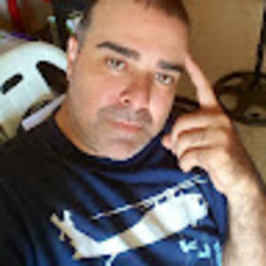 Meet your Posher, Luis felipe